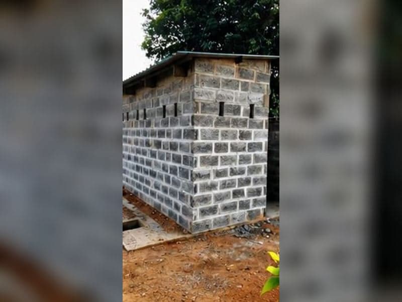 Toilet Block